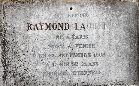 Lapide di Laurent, Cimitero di Venezia.