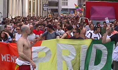 Padova, lo striscione della rivista _Pride_ - Foto G. Dall'Orto