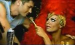 Un fotogramma dal video ''On tebja celuet''.