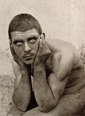 Ritratto di Gloeden edito nel 1893