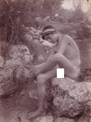 gloeden, Lo spinario