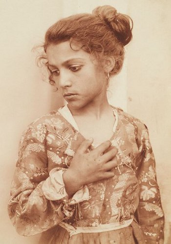 Gloeden, ritratto di ragazza taorminese, G0261