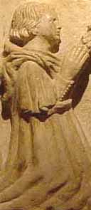 Orante dalla - Pietra della pace, 1322. Bologna, museo medievale. Foto G. Dall'Orto