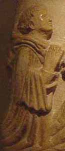 Orante dalla - Pietra della pace, 1322. Bologna, museo medievale. Foto G. Dall'Orto