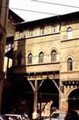 Case medievali a Bologna
